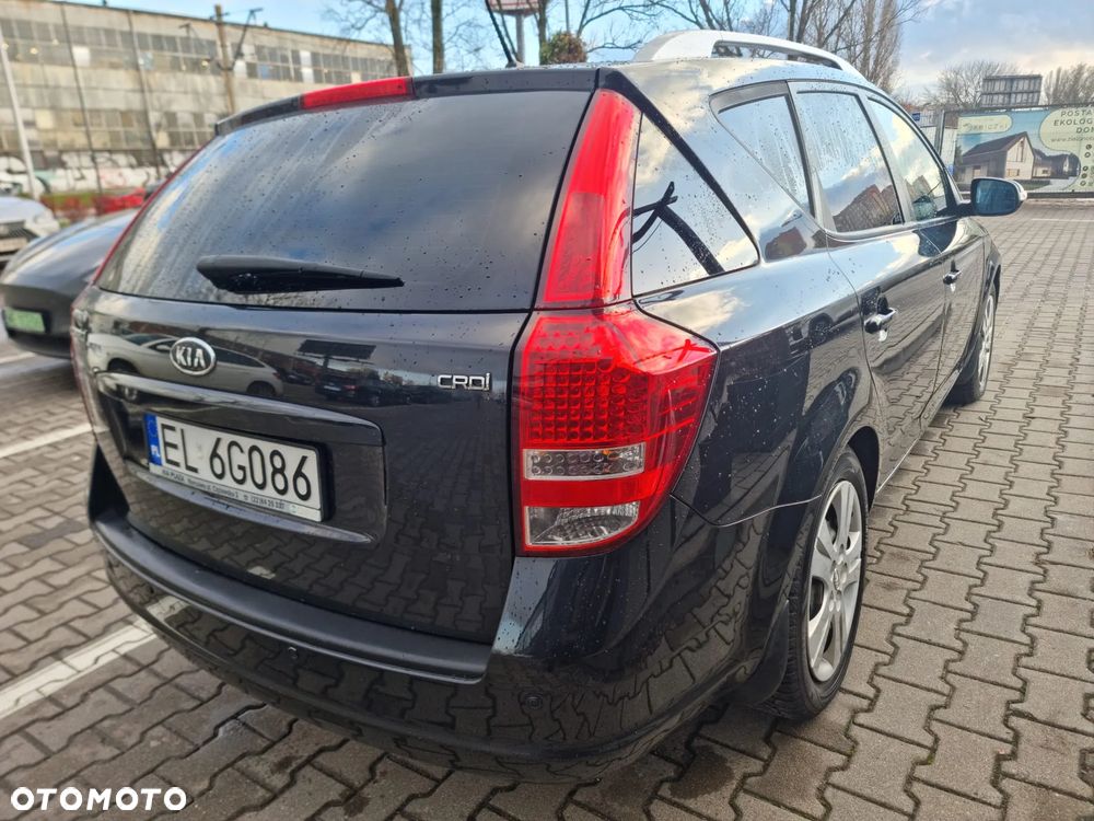 Kia Ceed 1.6 Crdi Comfort + - 11