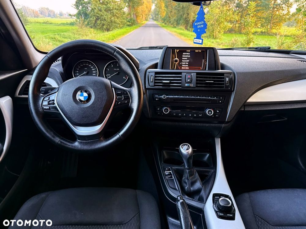 BMW Seria 1 - 11