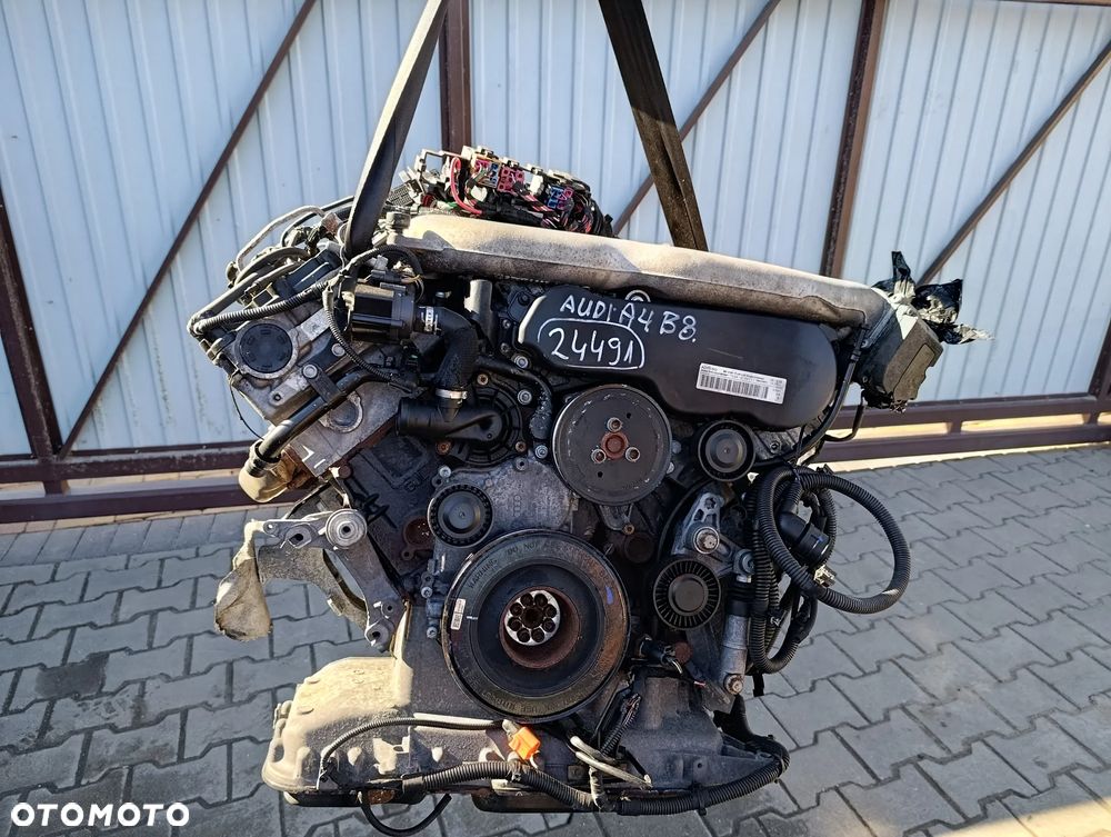 AUDI A4 B8 2.7 TDI SILNIK KOMPLETNY CGK - 1
