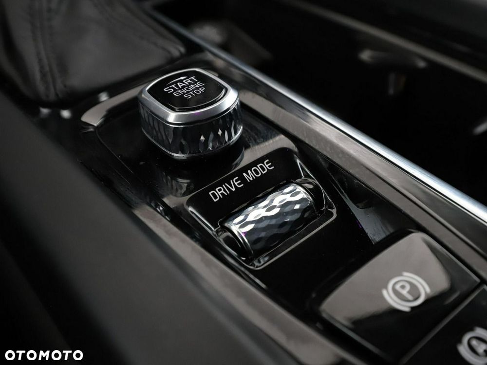 Volvo V60 D4 Geartronic Momentum Pro - 31