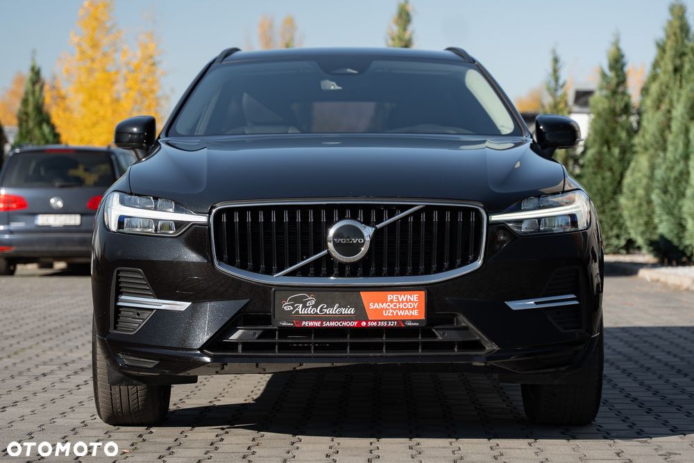 Volvo XC 60 B4 D Momentum Pro - 17