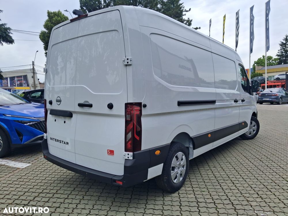 Nissan Interstar Furgon L3H2 2.0 dci 130 - 2
