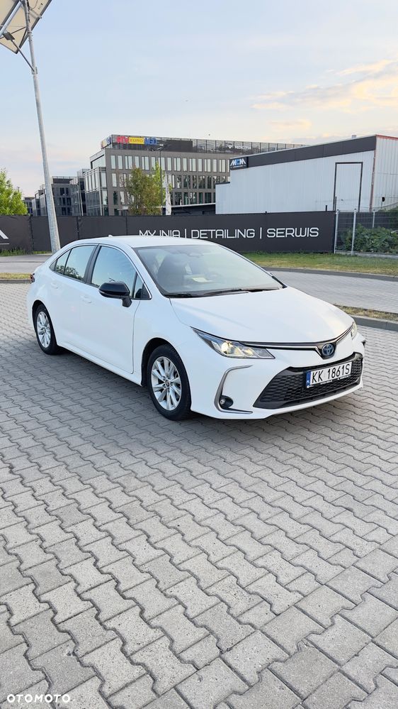 Toyota Corolla 1.8 Hybrid Comfort - 2