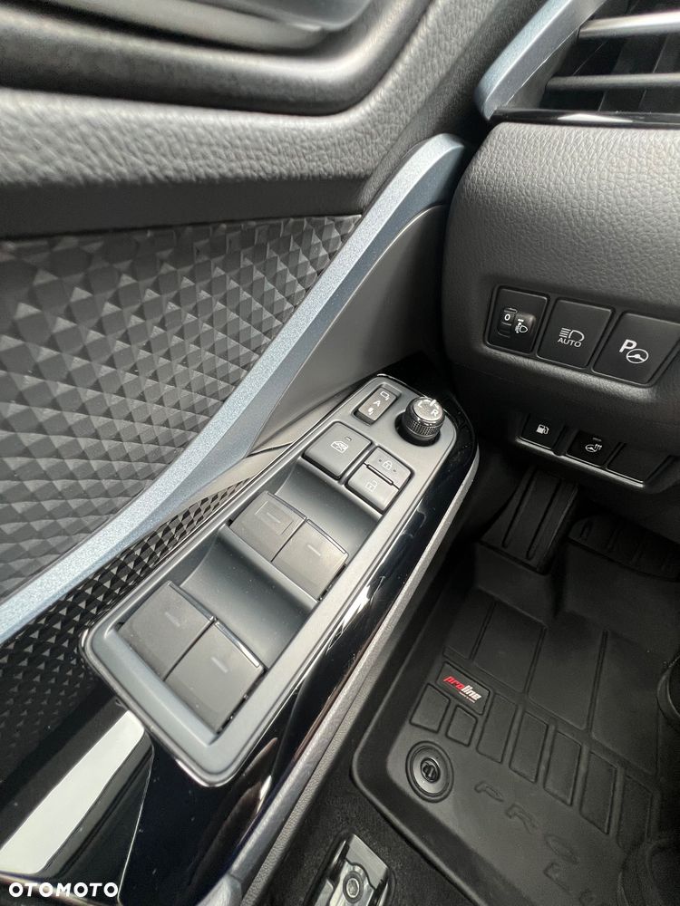 Toyota C-HR 2.0 Team Deutschland - 17