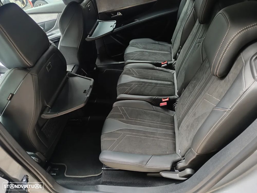 Peugeot 5008 PureTech 130 EAT8 Stop & Start GT - 17