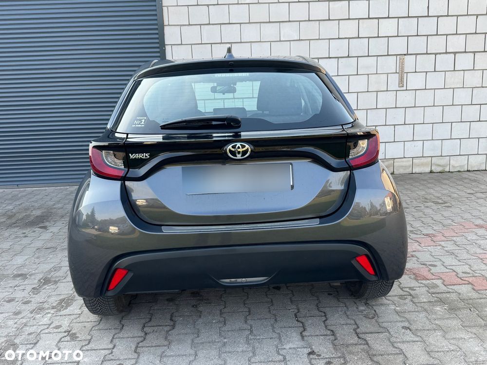 Toyota Yaris 1.5 Comfort - 25