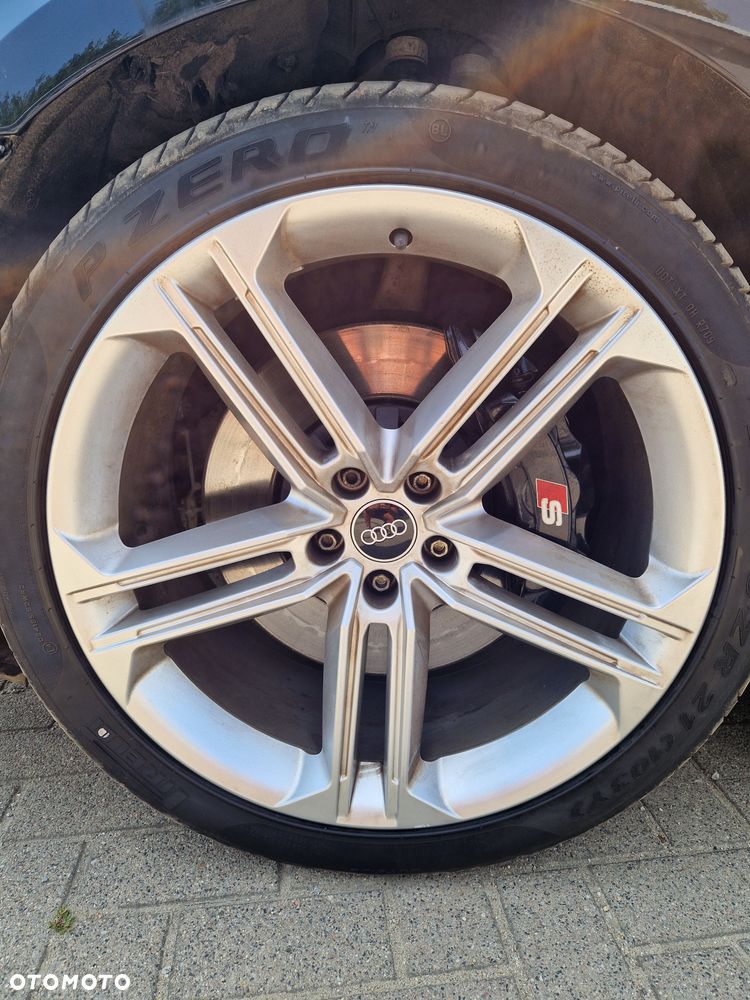 Audi A8 L 55 TFSI quattro tiptronic - 16