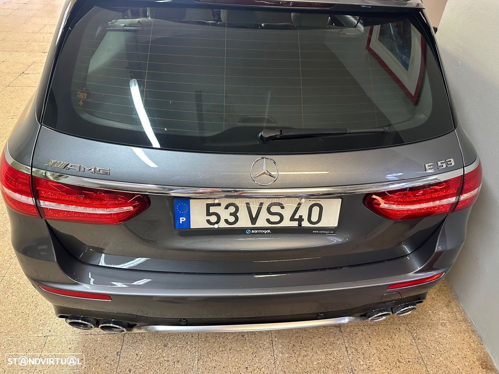 Mercedes-Benz E 53 AMG 4-Matic+ - 13