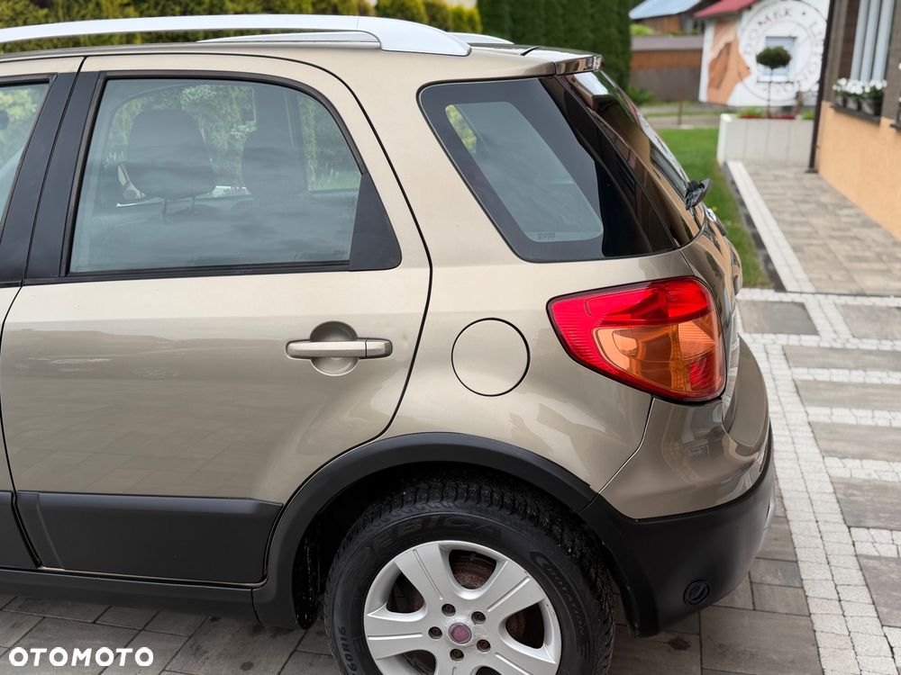 Fiat Sedici 1.6 16V 4x4 Luxury - 33