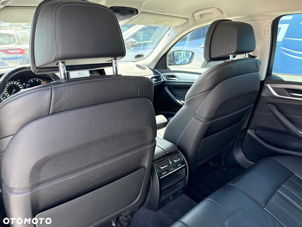 BMW Seria 5 530d - 15