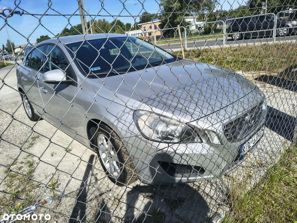 Volvo S60 D4 Momentum - 8