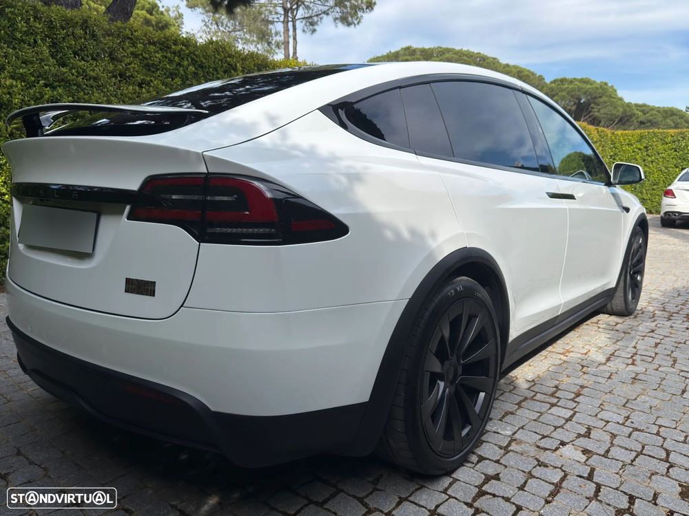 Tesla Model X Plaid AWD - 4