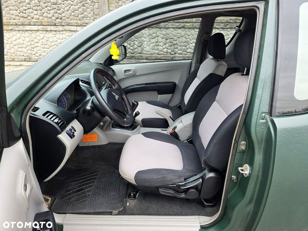 Mitsubishi L200 Pick Up 4x4 Intense Club Cab - 16