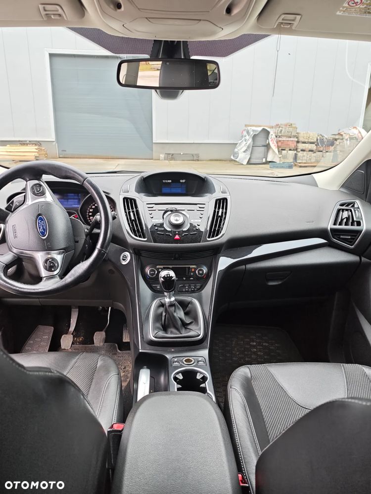 Ford Kuga 2.0 TDCi 4WD Titanium - 10