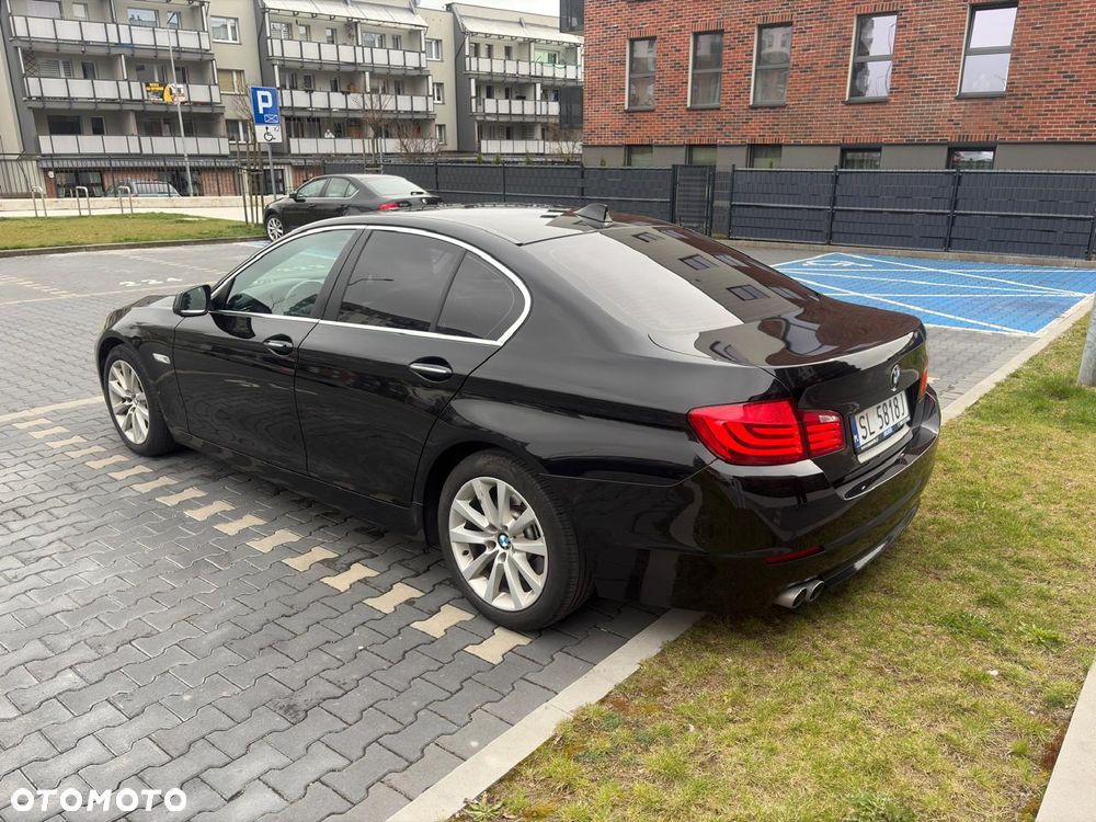 BMW Seria 5 520d - 10