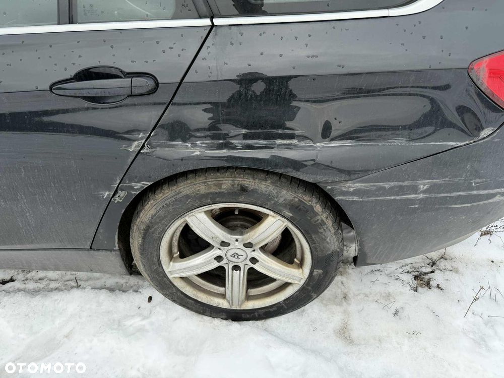 BMW Seria 3 320d - 14