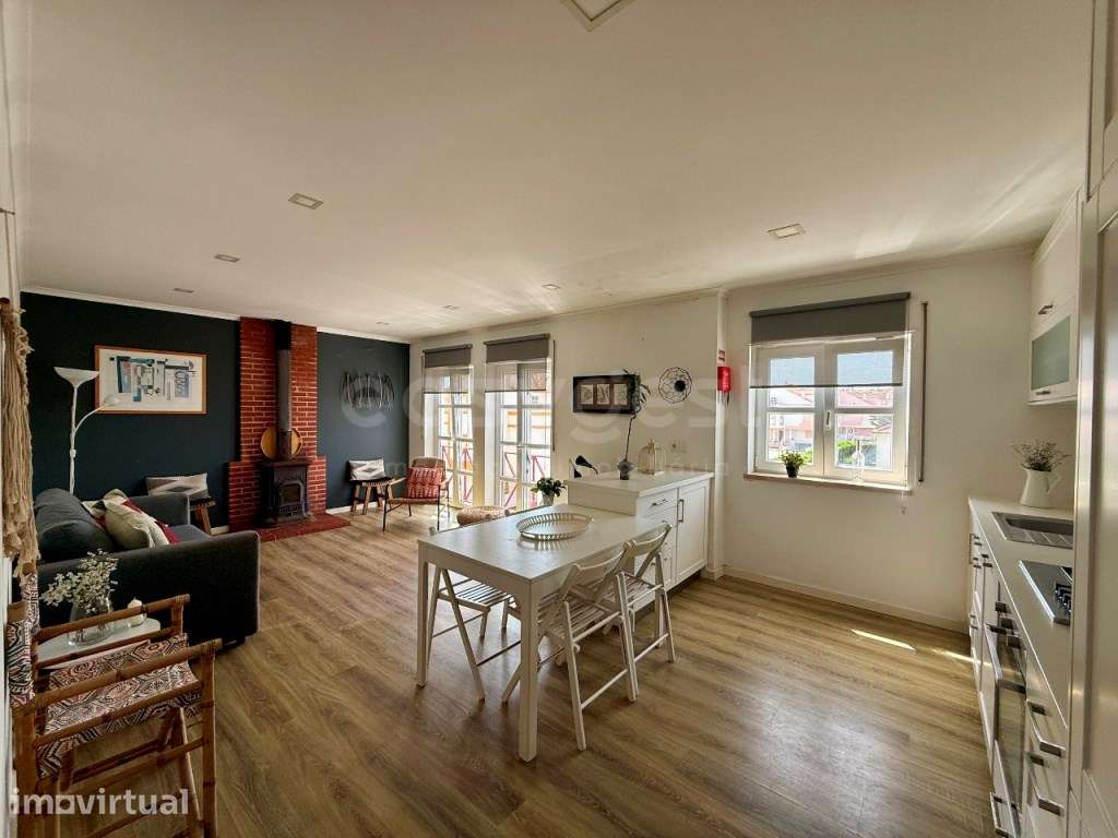T2 Duplex com Terraço e Vista para o Baleal, a Poucos Metros da Praia. - Grande imagem: 3/24
