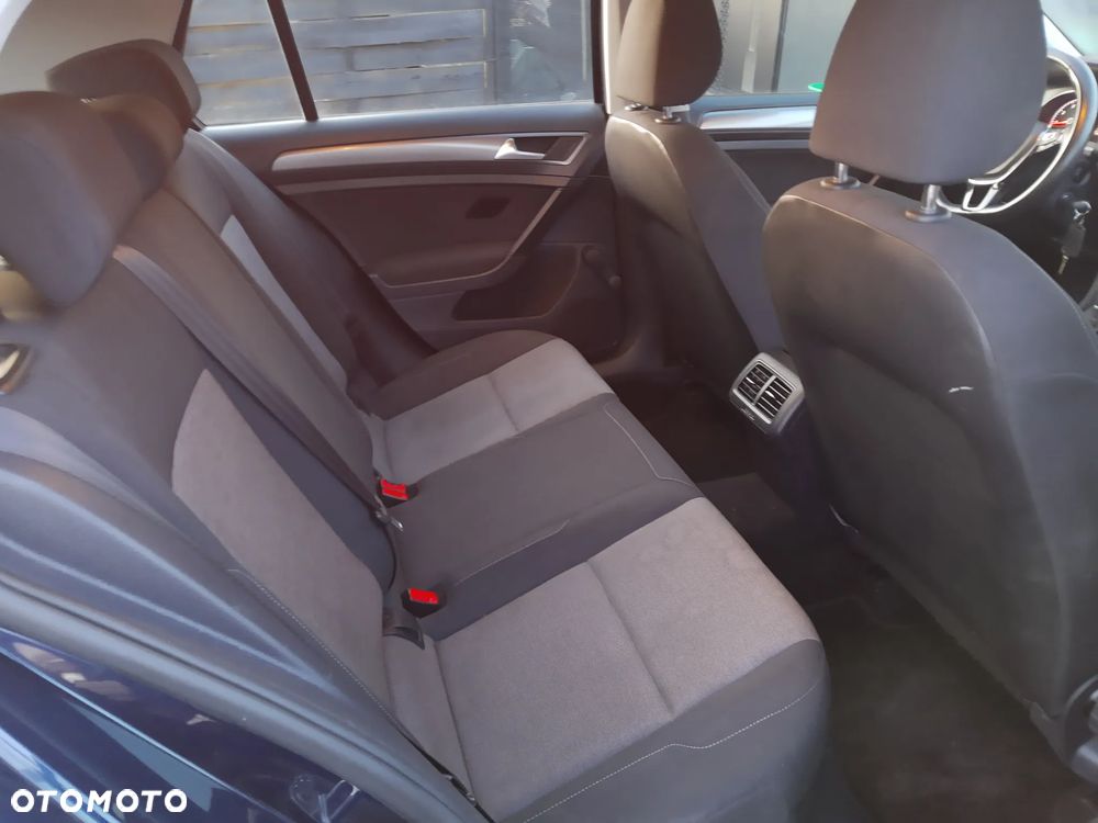 Volkswagen Golf 1.2 TSI BlueMotion Technology DSG Trendline - 8