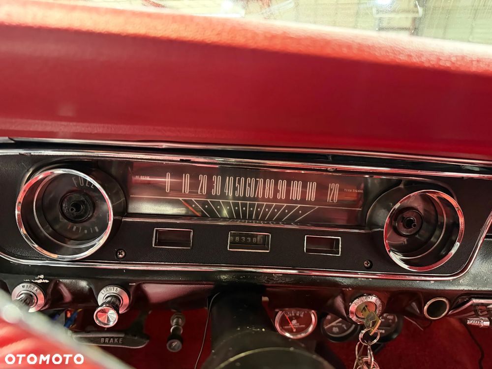 Ford Mustang - 19