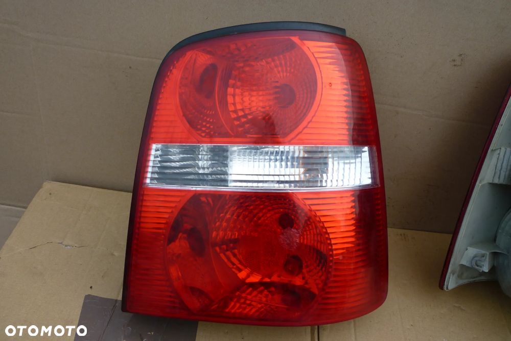 lampa tył prawa VW Touran Europa - 5