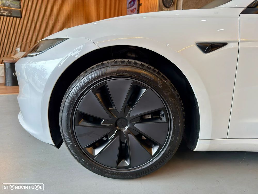 Tesla Model 3 Tração Traseira - 29