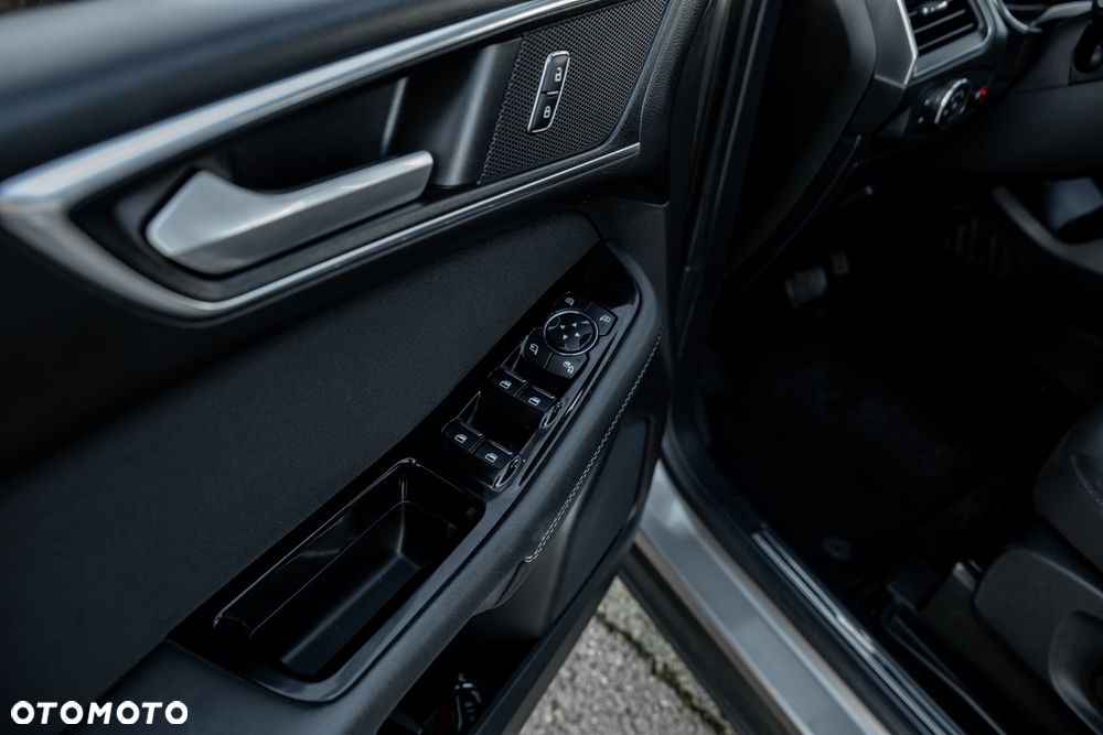 Ford S-Max 2.0 TDCi 4WD Trend PowerShift - 22