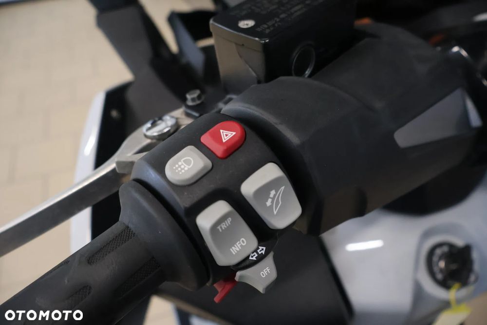 BMW C650 GT - 7