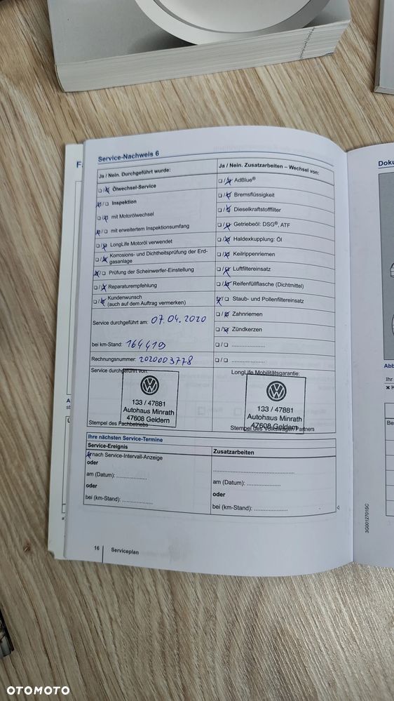 Volkswagen Passat - 37