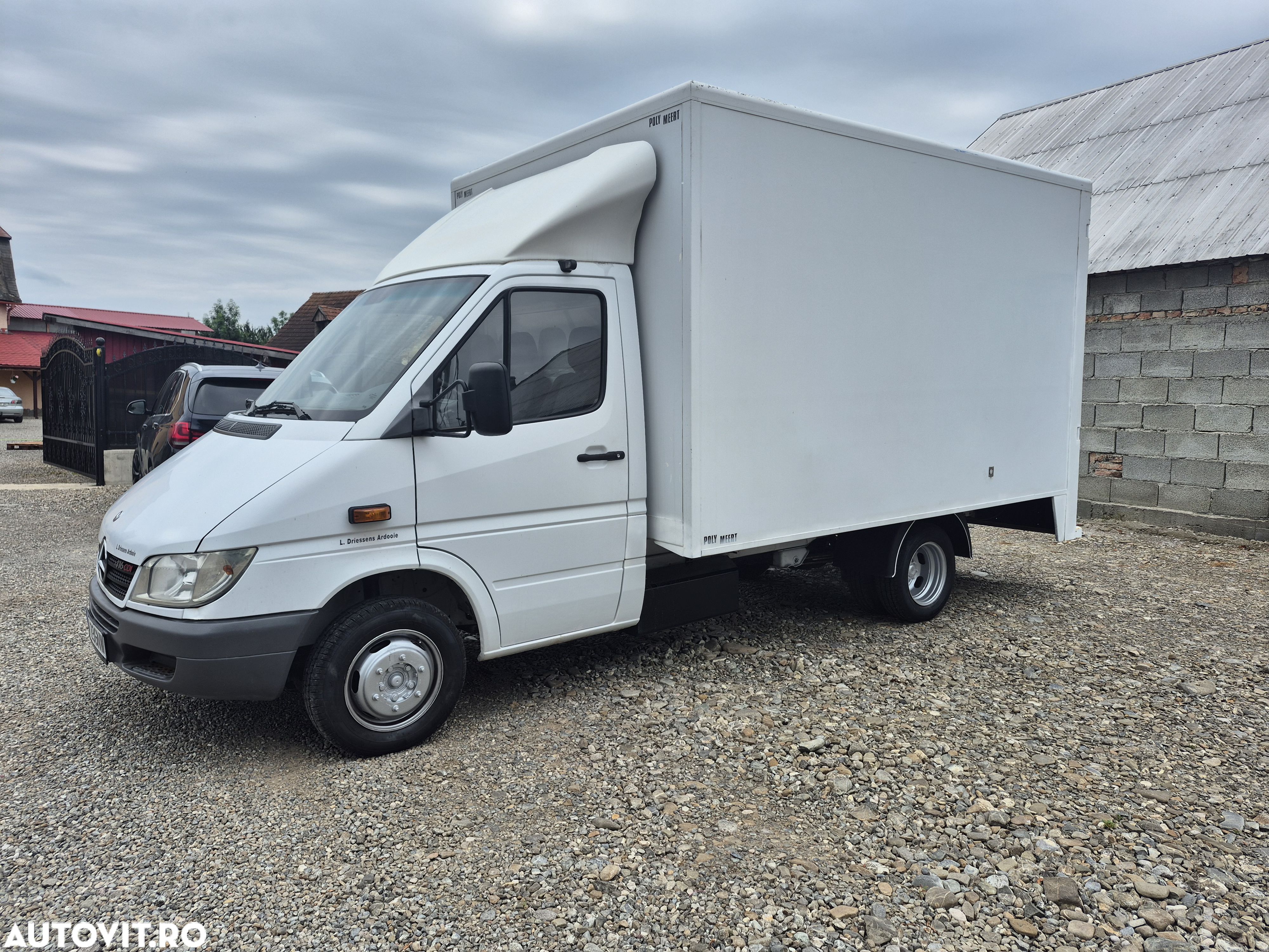 Mercedes-Benz Sprinter 416 - 1