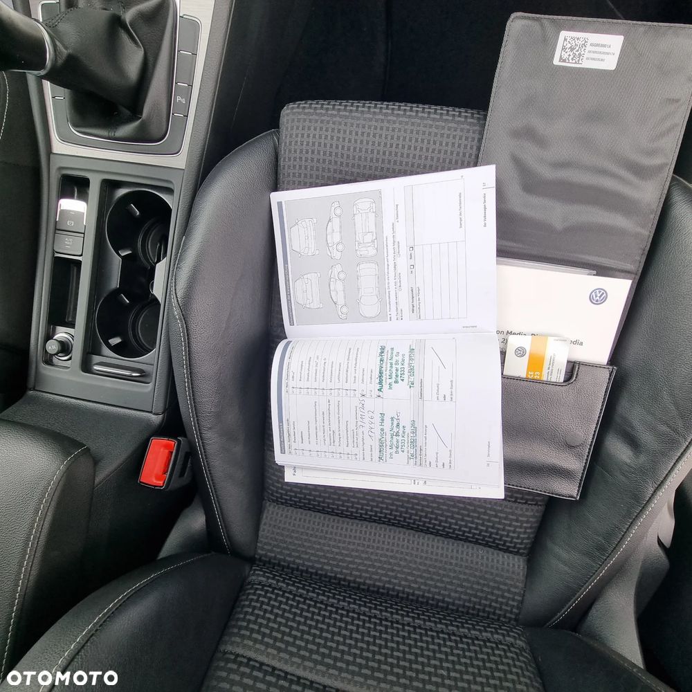 Volkswagen Golf 1.6 TDI BlueMotion Comfortline - 13