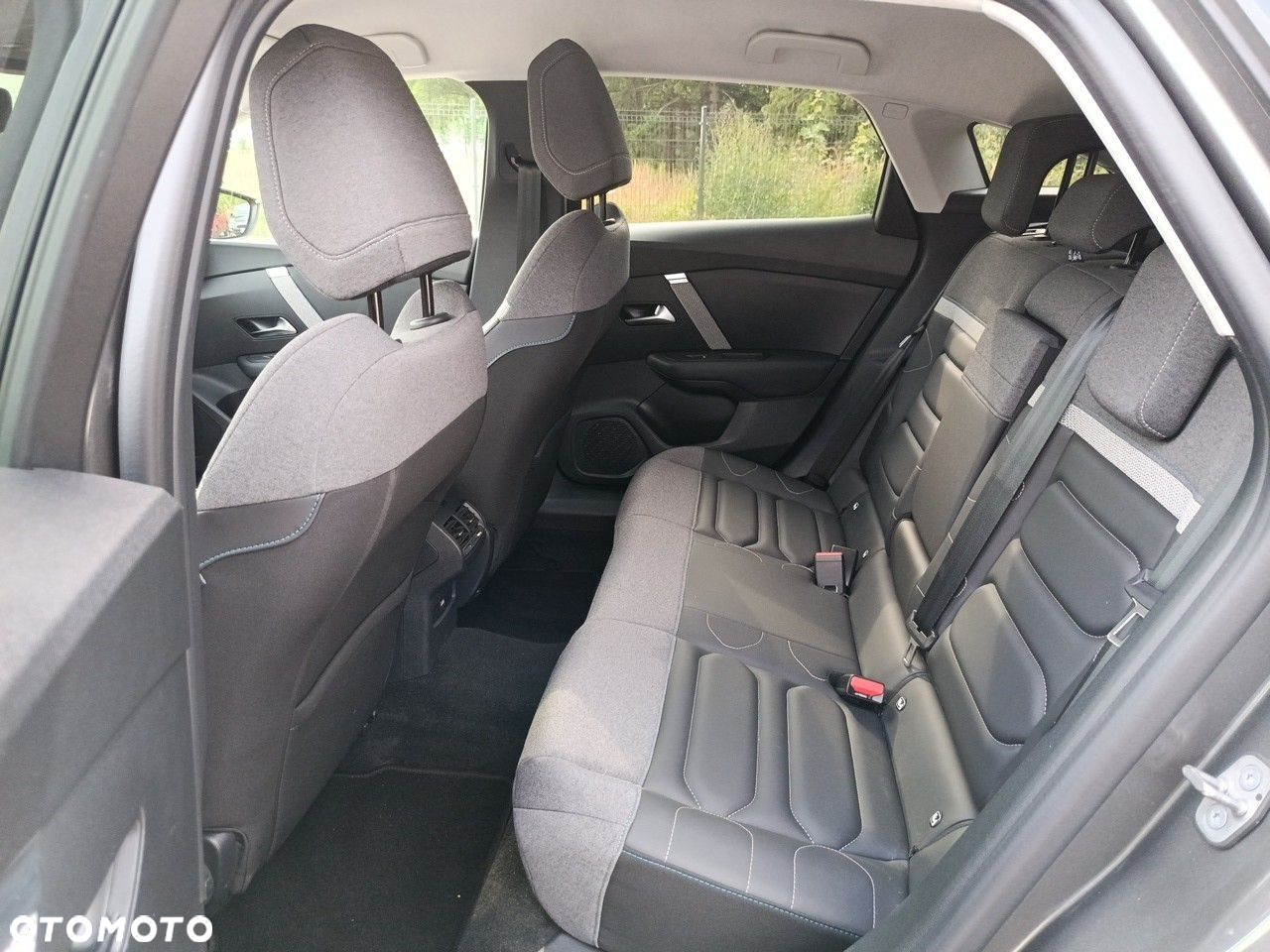 Citroën C4 1.2 PureTech Max S&S EAT8 - 10