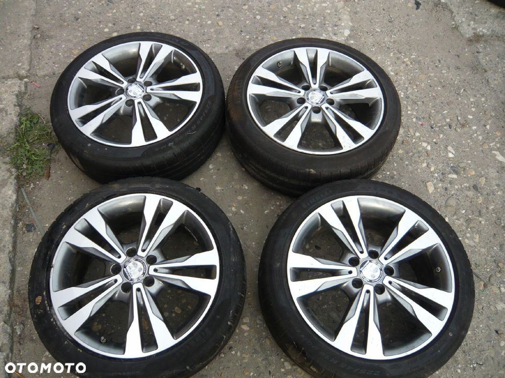 Koła zimowe Mercedes-Benz C klasa W205 225/45/18 A2054012802 - 1