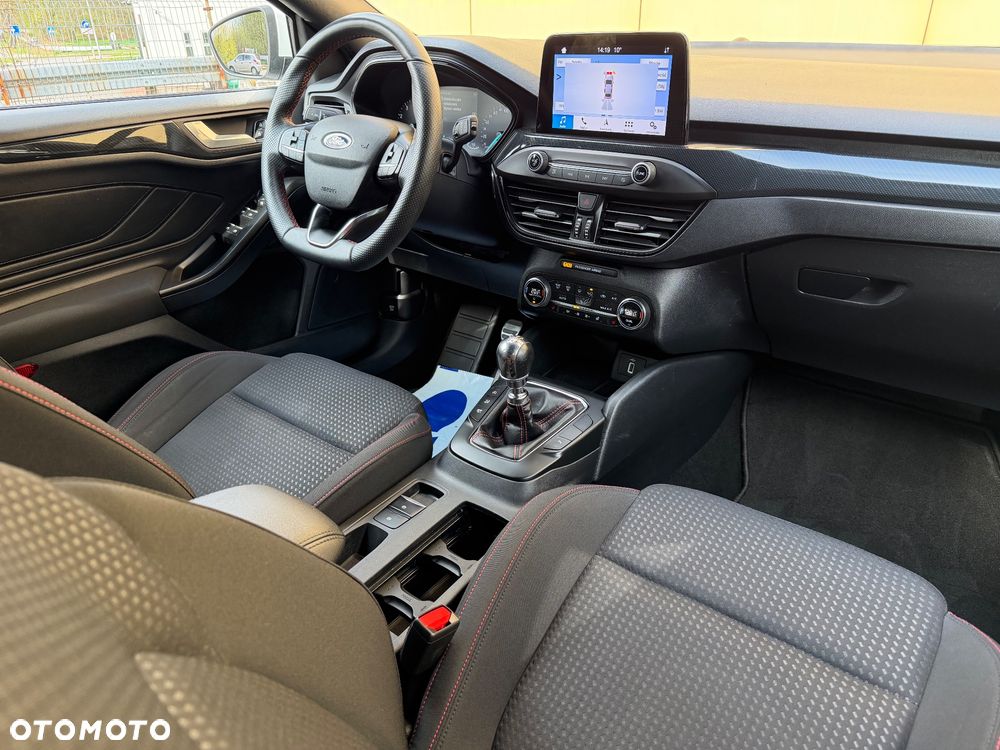 Ford Focus 1.5 EcoBoost STart-Stopp-System ST-LINE - 10