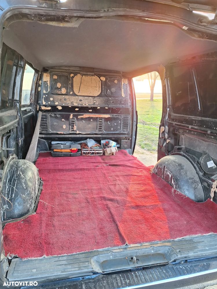 Mercedes-Benz Vito - 12