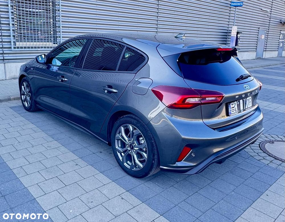 Ford Focus - 4