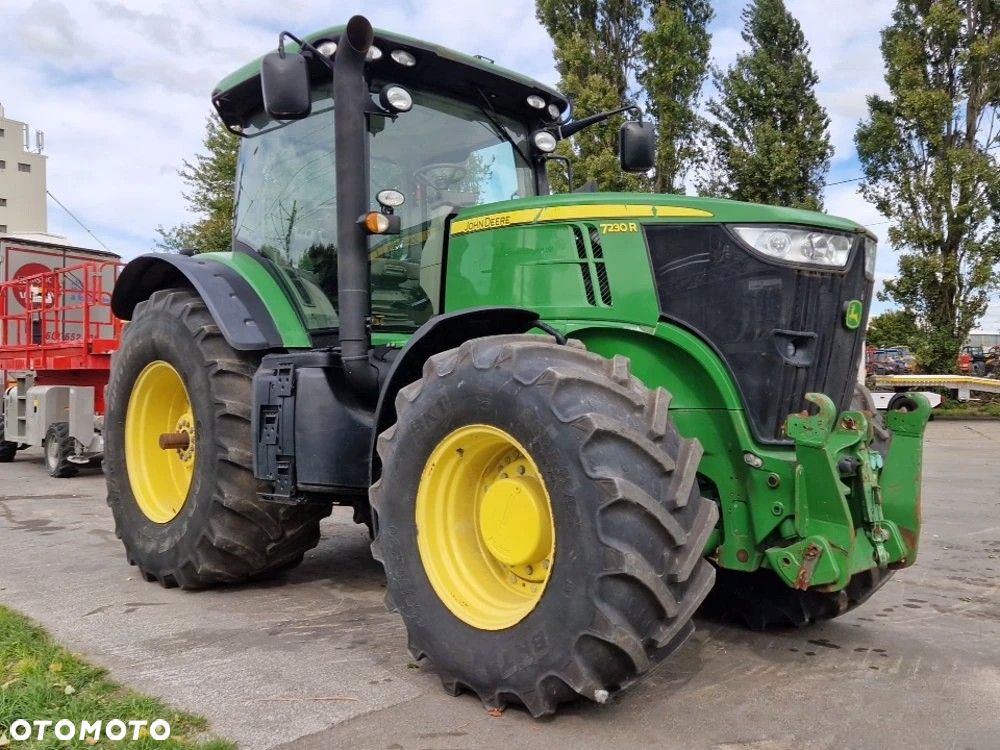 John Deere 7230R 4WD - 6
