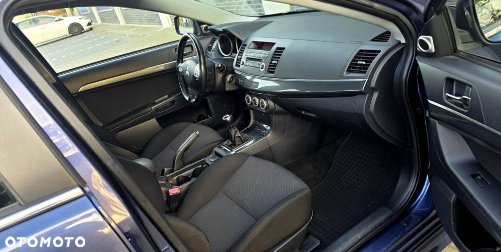 Mitsubishi Lancer 1.8 Instyle - 13