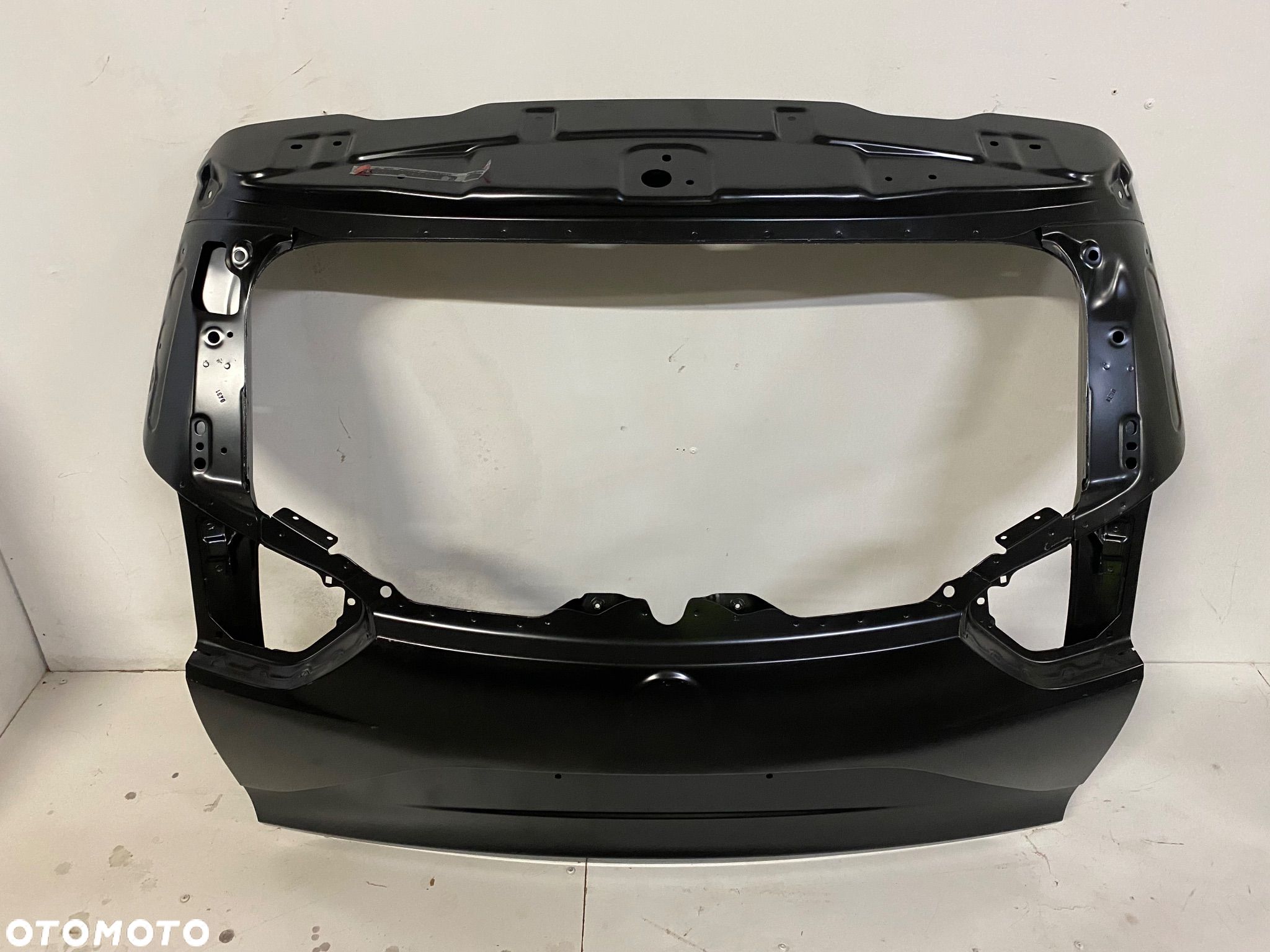 Opel Crossland X po lifcie  klapa tył - 1