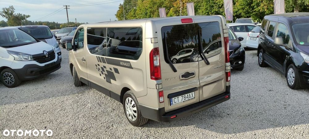 Renault Trafic - 17