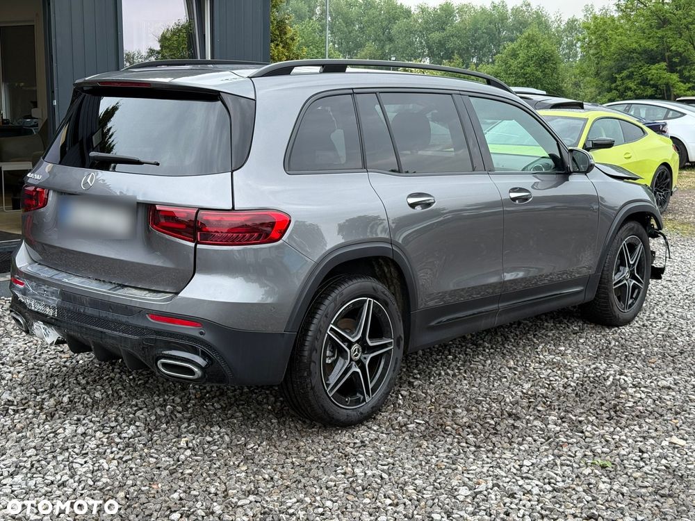 Mercedes-Benz GLB 200 AMG Line 7G-DCT - 13