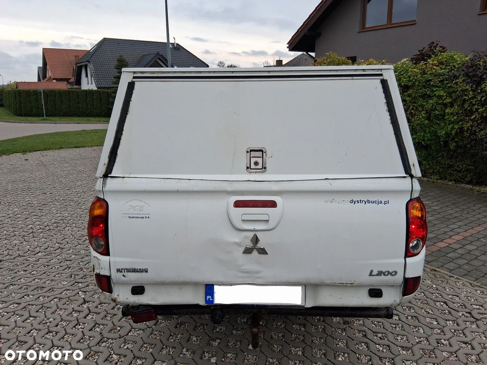 Mitsubishi L200 2.5 DID DC Intense - 14