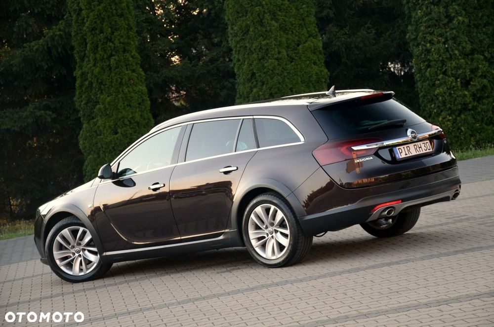 Opel Insignia - 12