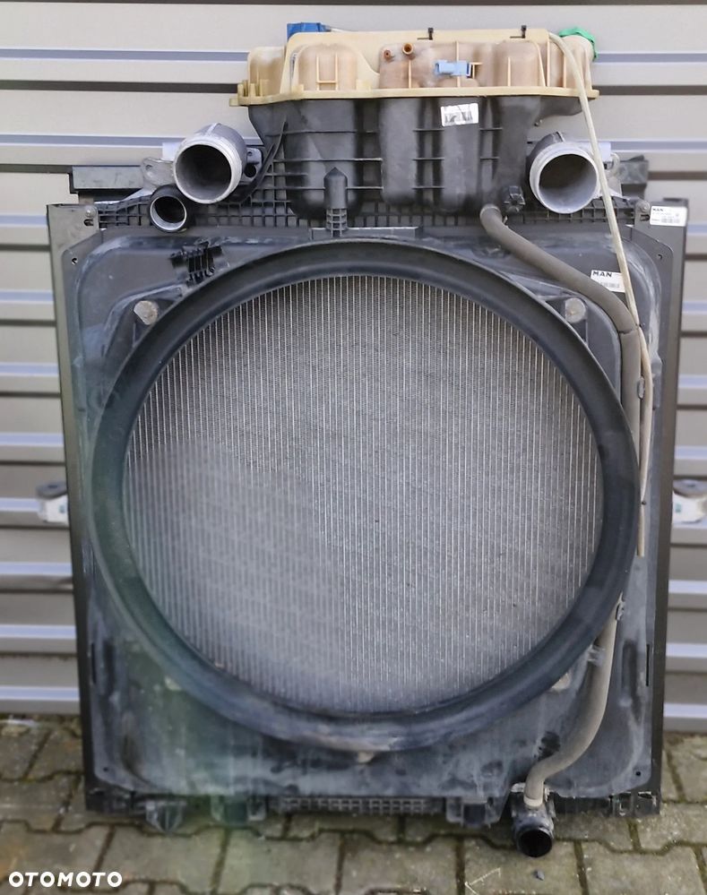 MAN TG3 TGX CHŁODNICA KOMPLET CHŁODNIC - 1