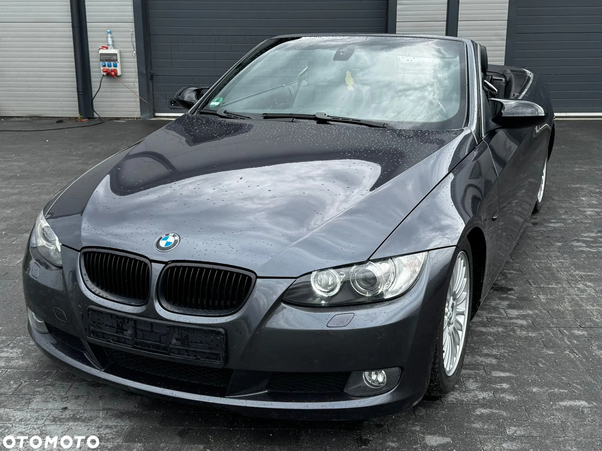 BMW Seria 3 320i Cabrio - 17