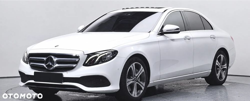 Mercedes-Benz Klasa E 300 9G-TRONIC Avantgarde - 1