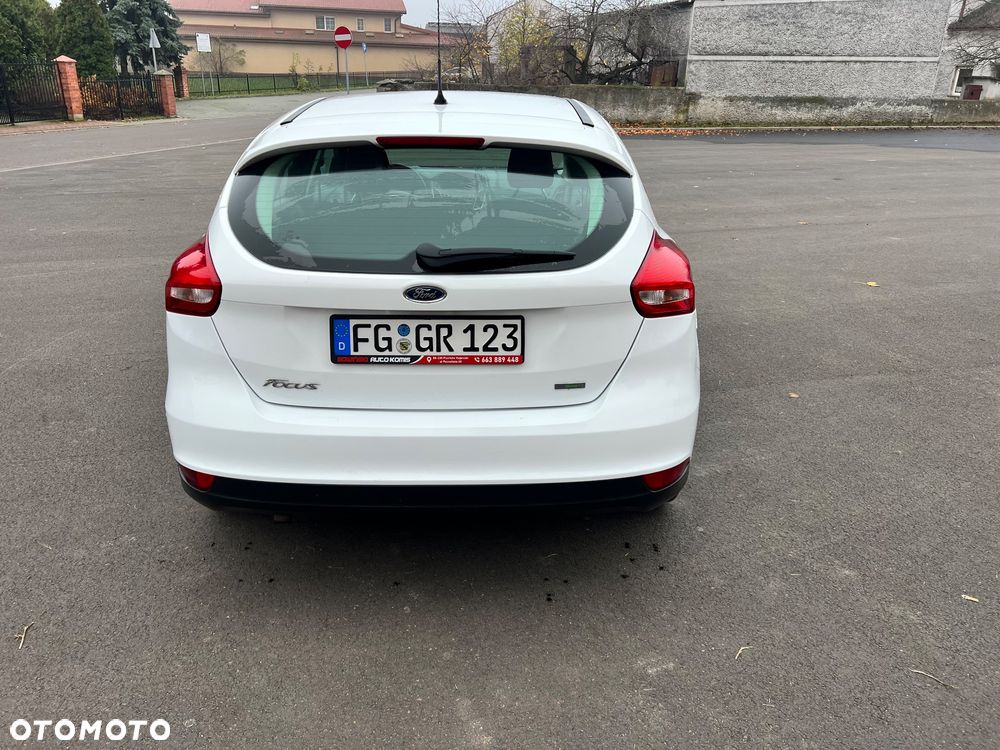Ford Focus 1.0 EcoBoost Trend - 5