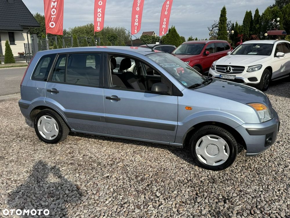 Ford Fusion - 17