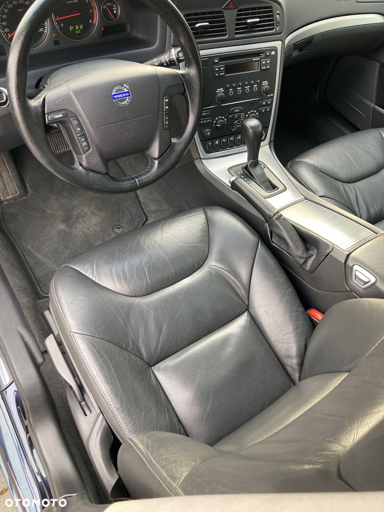 Volvo V70 2.4 Edition Comfort - 11