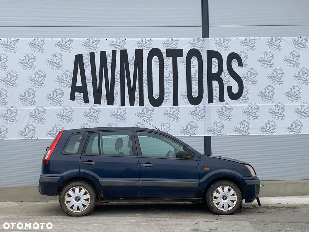 FORD FUSION 2009 *SAMOCHÓD NA CZĘŚCI* 2302 MASKA, LAMPA, DRZWI, LUSTERKO, ZDERZAK, GRILL, BŁOTNIK, KLAPA, BELKA, DESKA, FOTELE, KANAPA, ĆWIARTKA, KIEROWNICA, TARCZE, ZACISKI, ZAWIESZENIE, KOMPLETNY PRZÓD, KOMPLETNY TYŁ, LICZNIK, ZEGARY, PRAWE LEWE PRZÓD TYŁ - 3