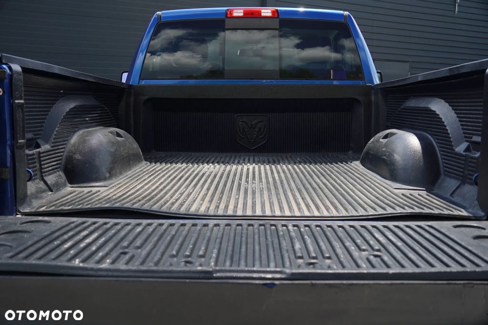 Dodge RAM - 18